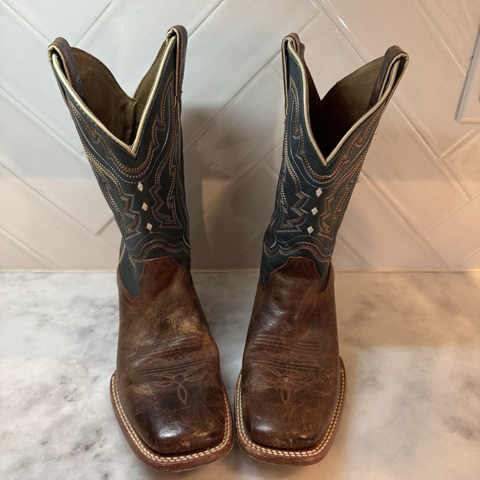 Cody James Boots Mens Size 7.5 Brown Leather Western Square Toe Cowboy