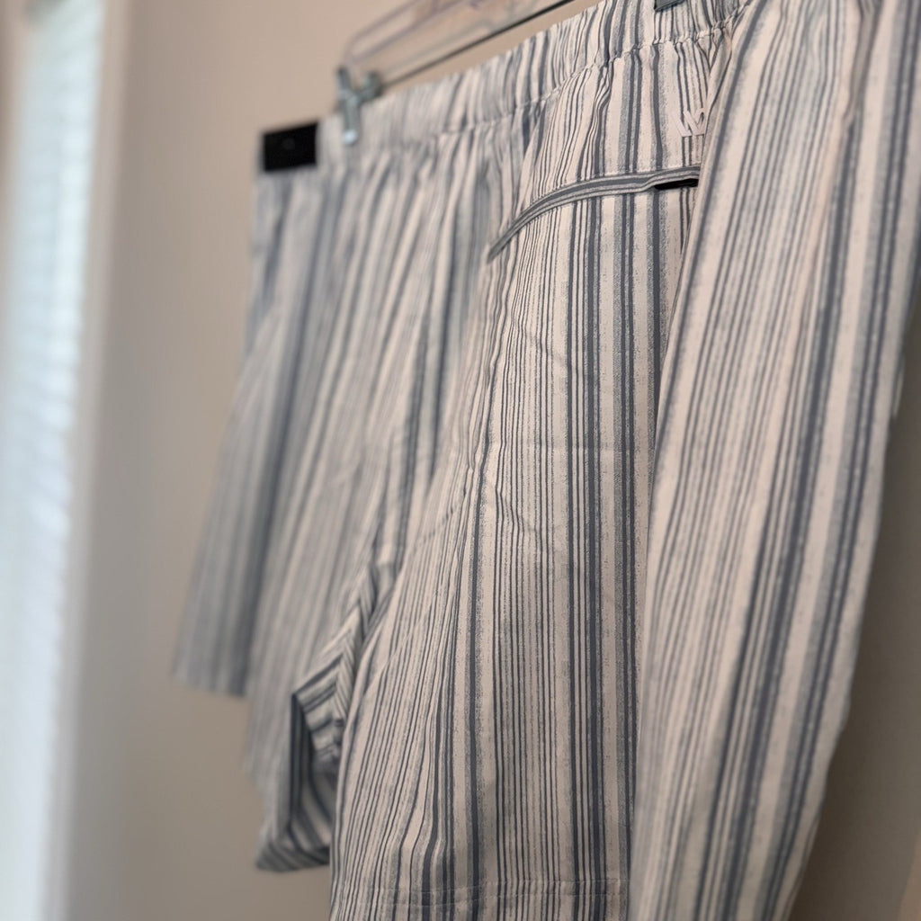 VRST Men's 5" Resort Short XXL Muted Denim Calm Stripe Slim Fit Boxer Liner NWT