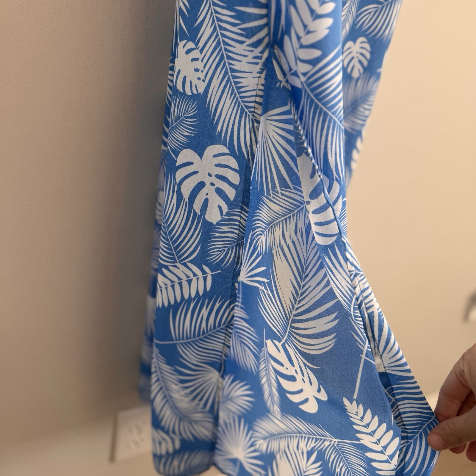 Pink Lily Blue Tropical Monstera Palm Print Maxi Dress Large L Side Slit Summer