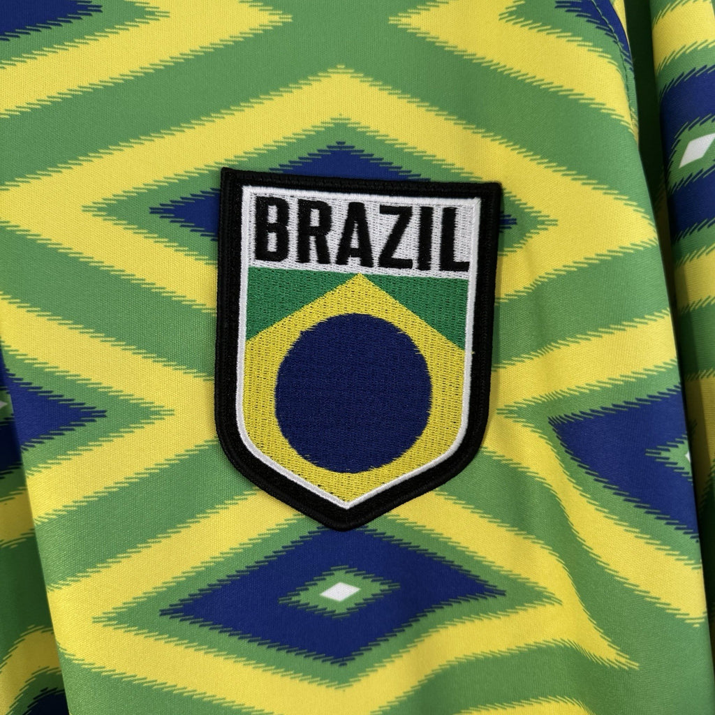 NWT Umbro Brazil Soccer Jersey Men’s M World Cup 2026 Football