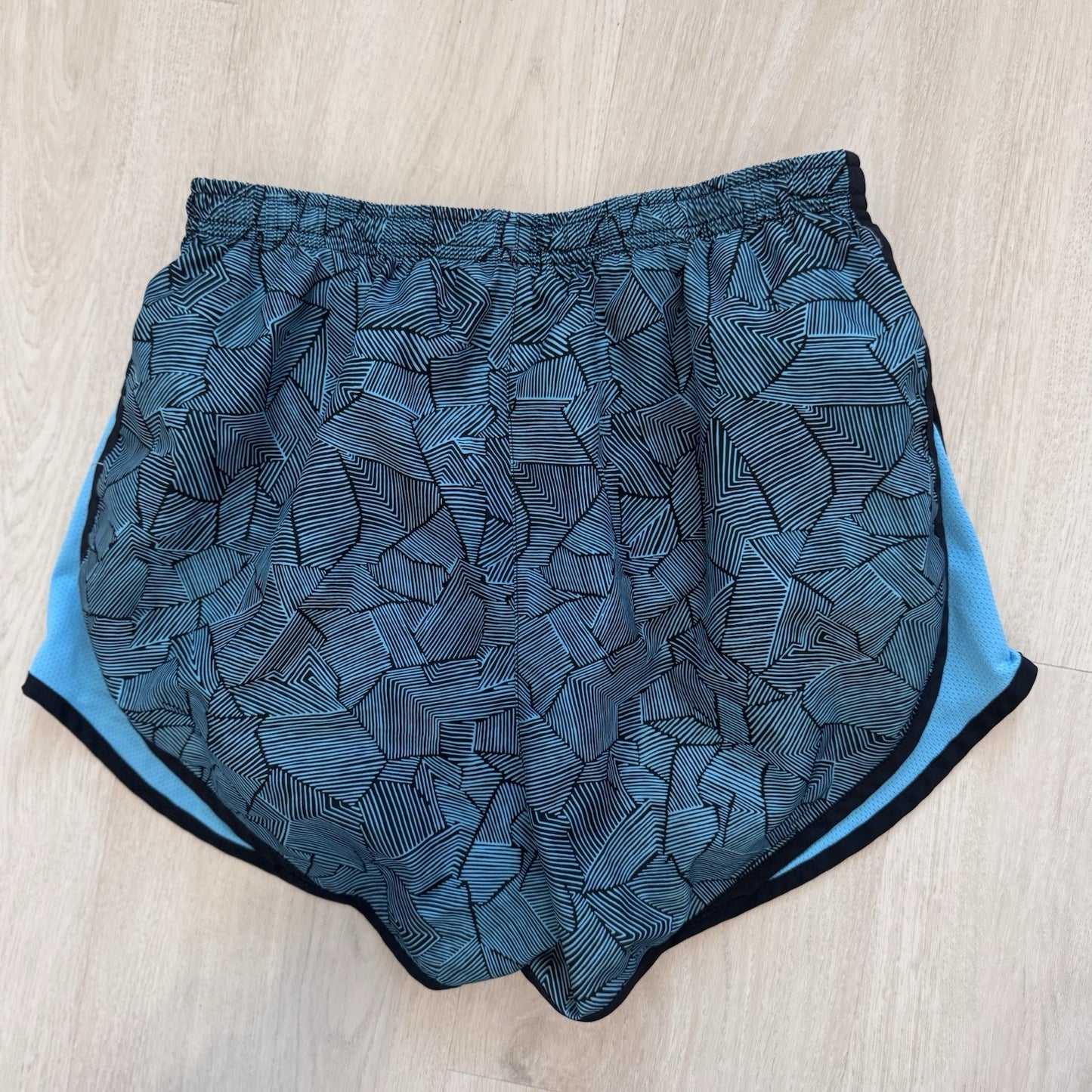 Nike Dri-Fit Womens Running Shorts Small Teal Black Pattern Athletic 