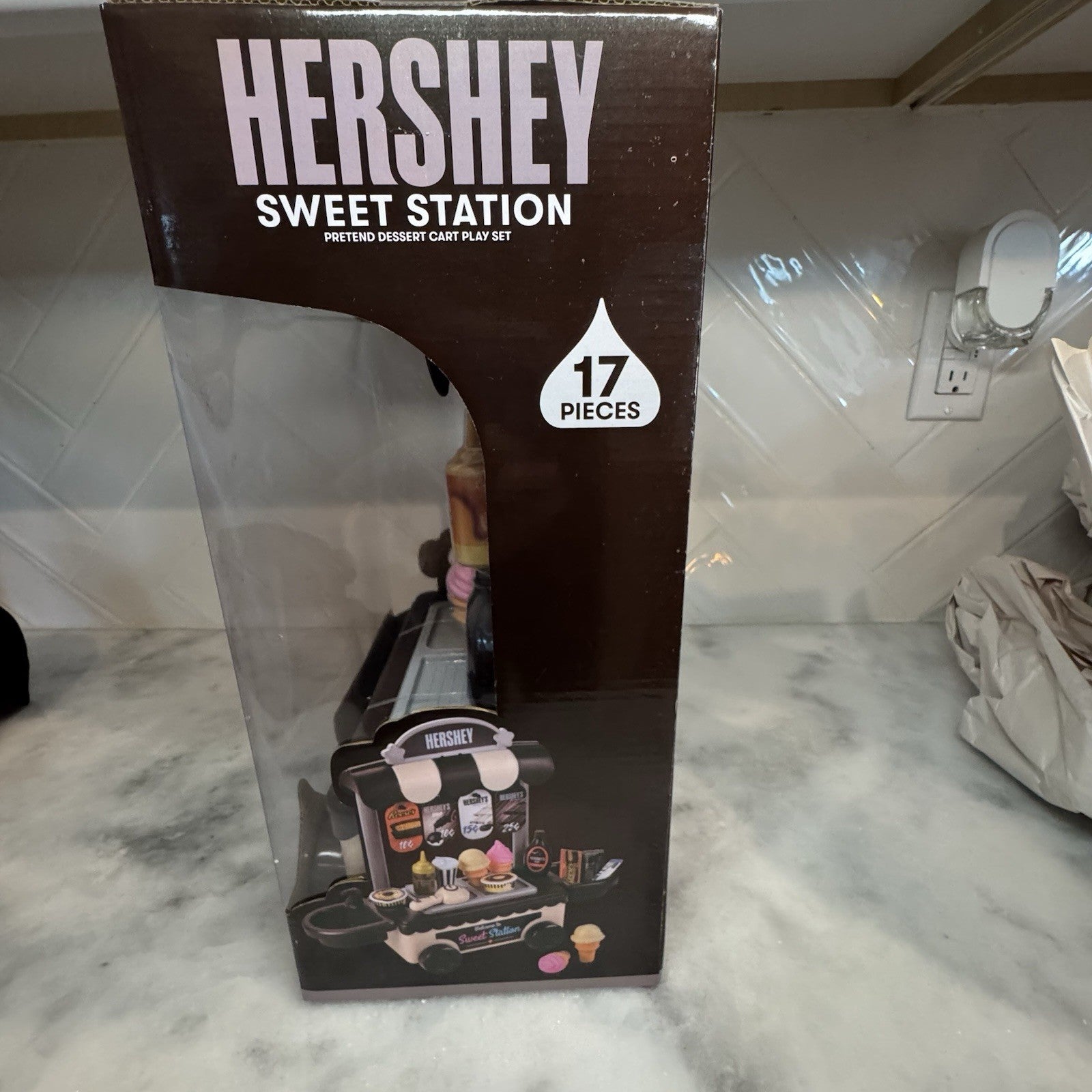 Hershey Sweet Station Pretend Dessert Cart Play Set 17 Pieces New in Box
