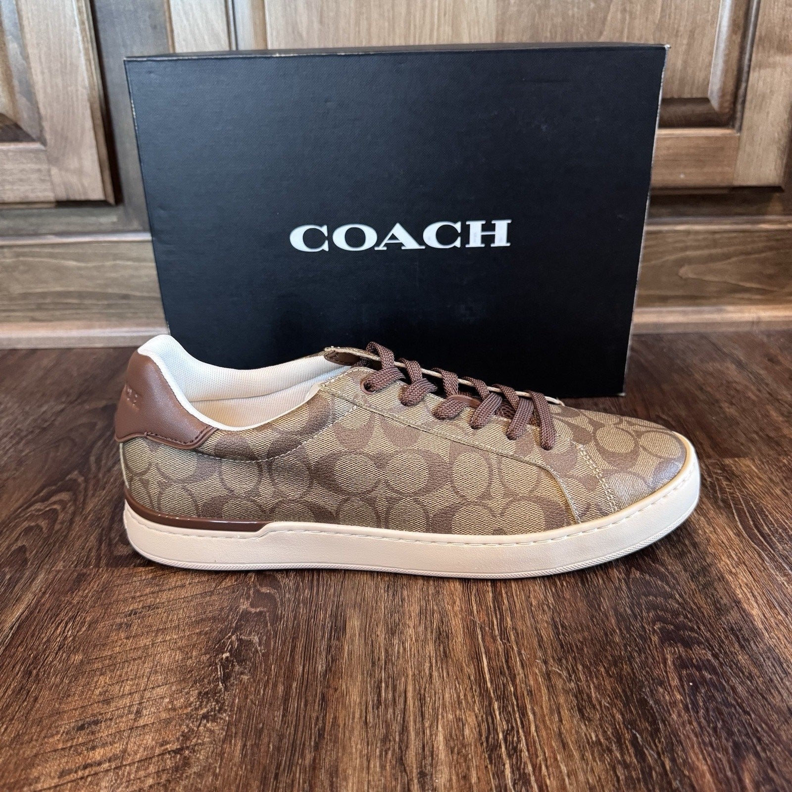 Coach Clip Signature Low Top Sneaker Khaki Saddle Brown Men's Size 13 NEW