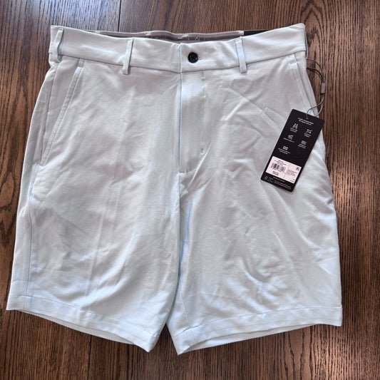 Walter Hagen Men’s Golf Shorts W30 Light Blue Flat Front 9” Inseam Wrinkle