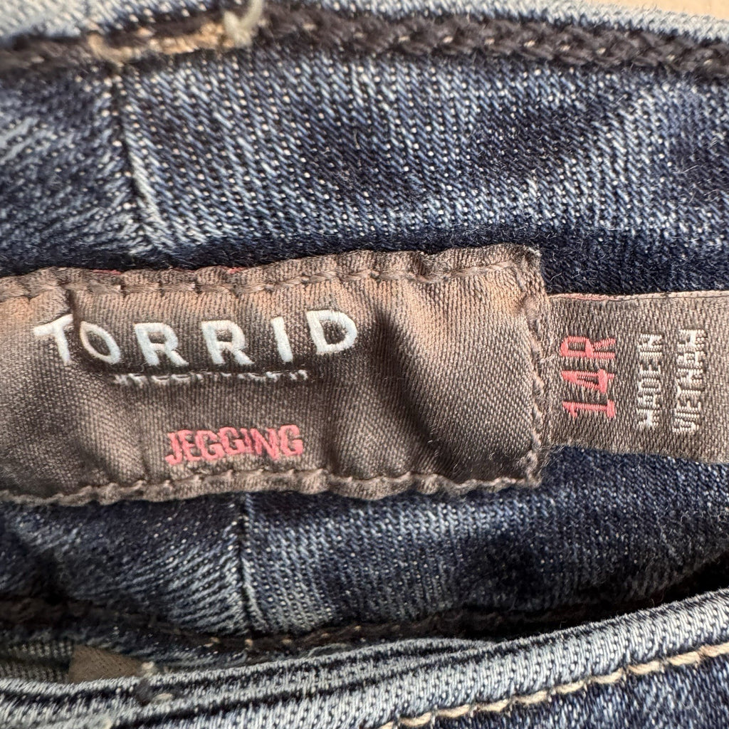 Torrid Womens 14R Blue Denim Jeggings High Rise 3-Button Fly Stretch Skinny