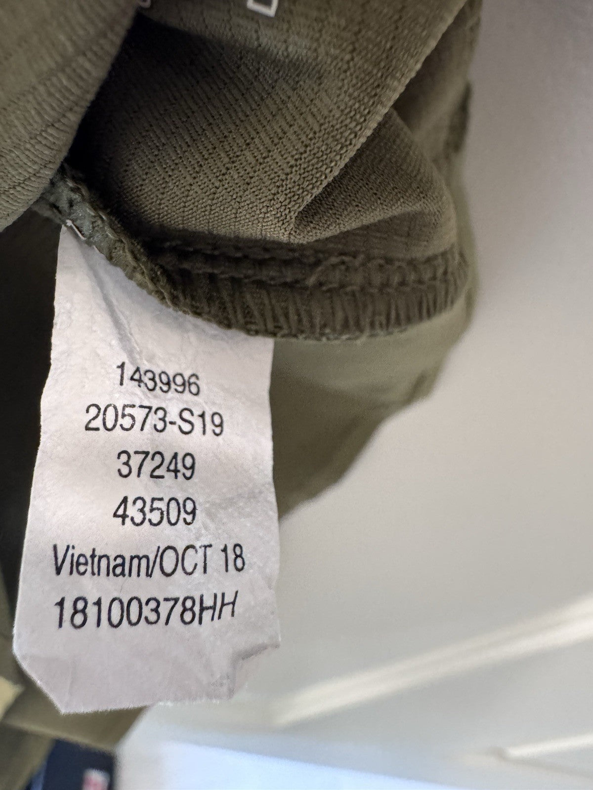 REI Co-op Men’s 1/4 Zip Pullover Olive Green Medium Lightweight Hiking Shirt