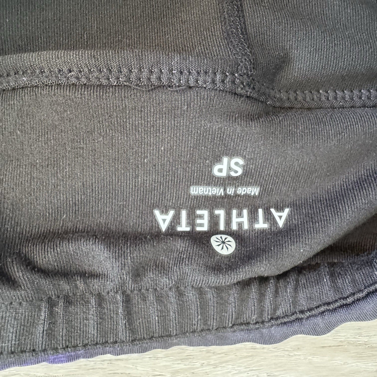 Athleta Skort Capri Leggings Purple Black Stripe Women’s Small Athletic