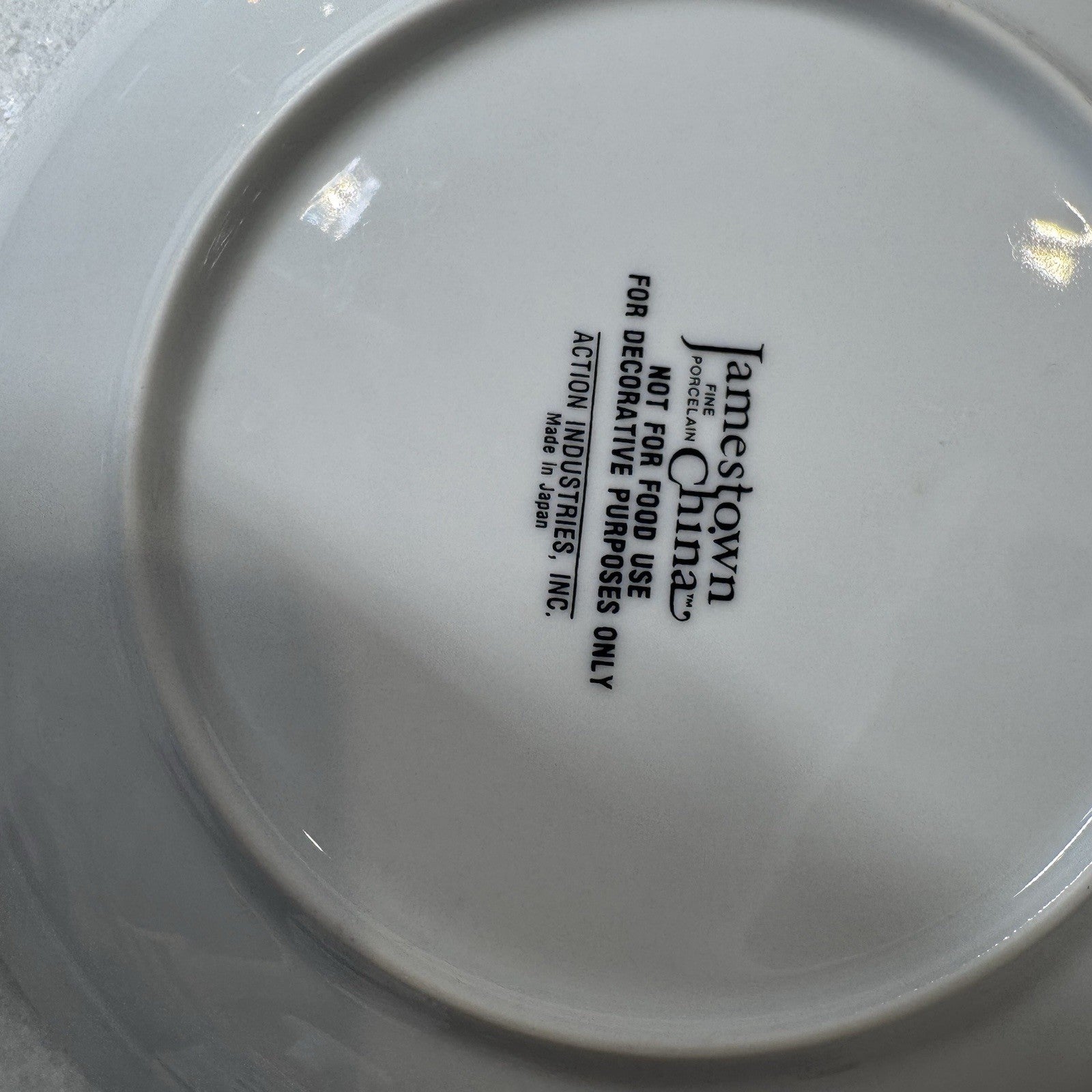 Vintage Santa Claus Decorative Collector Plate Jamestown China Japan 8”