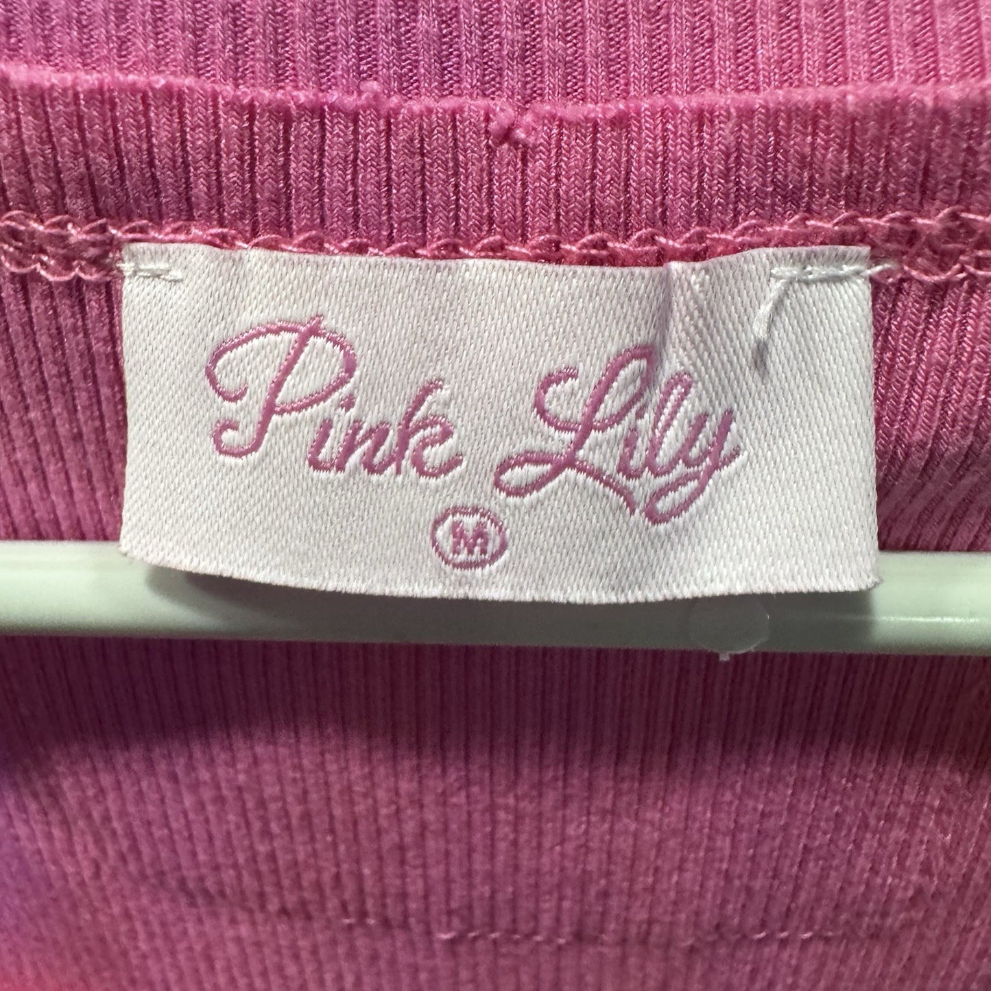 Pink Lily Henley Top Size Medium Pink Long Sleeve Button Front Stretch Casual