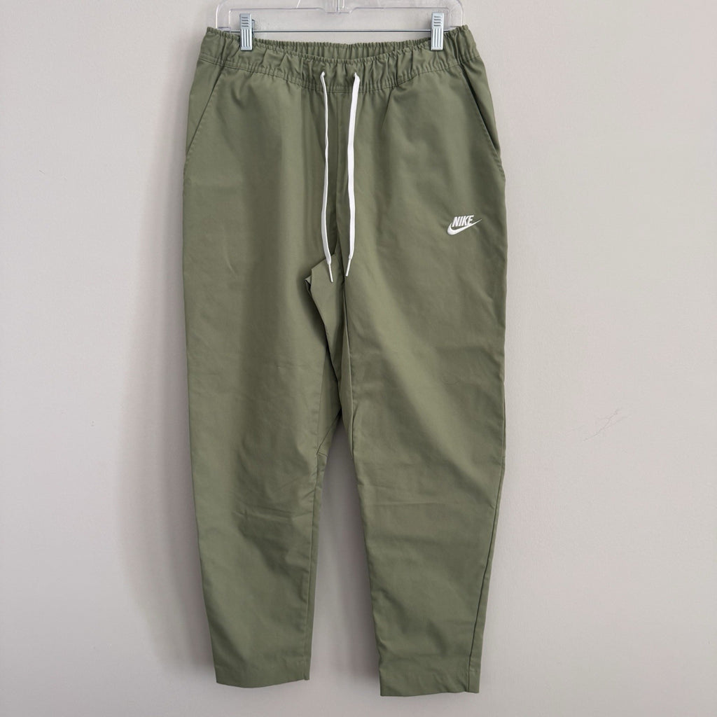 Nike Sportswear Men's Woven Chino Pants Olive Green DX0623-386 Size Medium