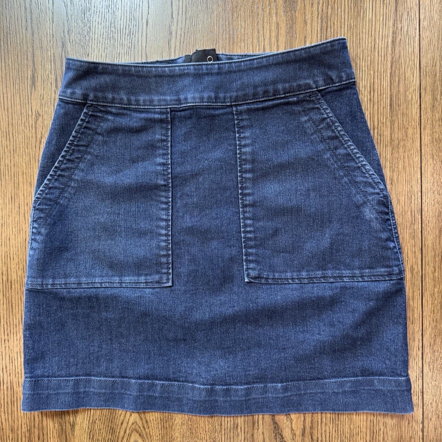LOFT Outlet Women’s Denim Skirt Size 2 Blue High Rise Front Pocket Stretch SP20