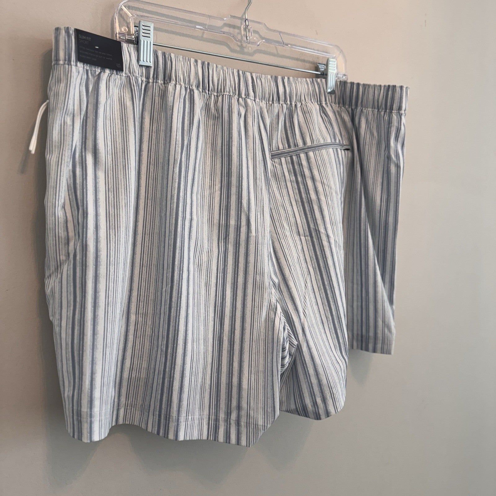 VRST Men's 5" Resort Short XXL Muted Denim Calm Stripe Slim Fit Boxer Liner NWT