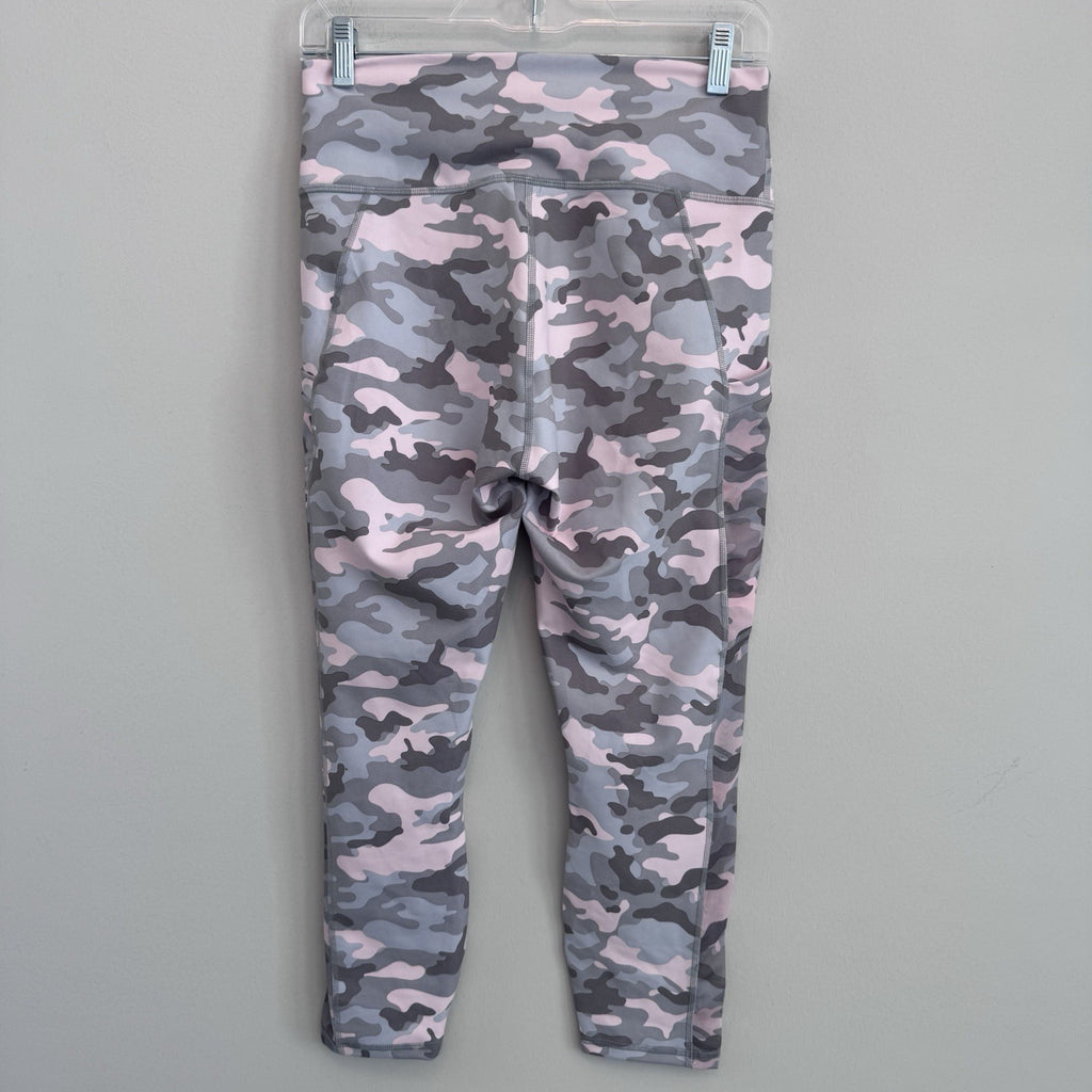 NWT Fabletics Mila Pocket Capri Leggings Camo Pink Gray M PowerHold
