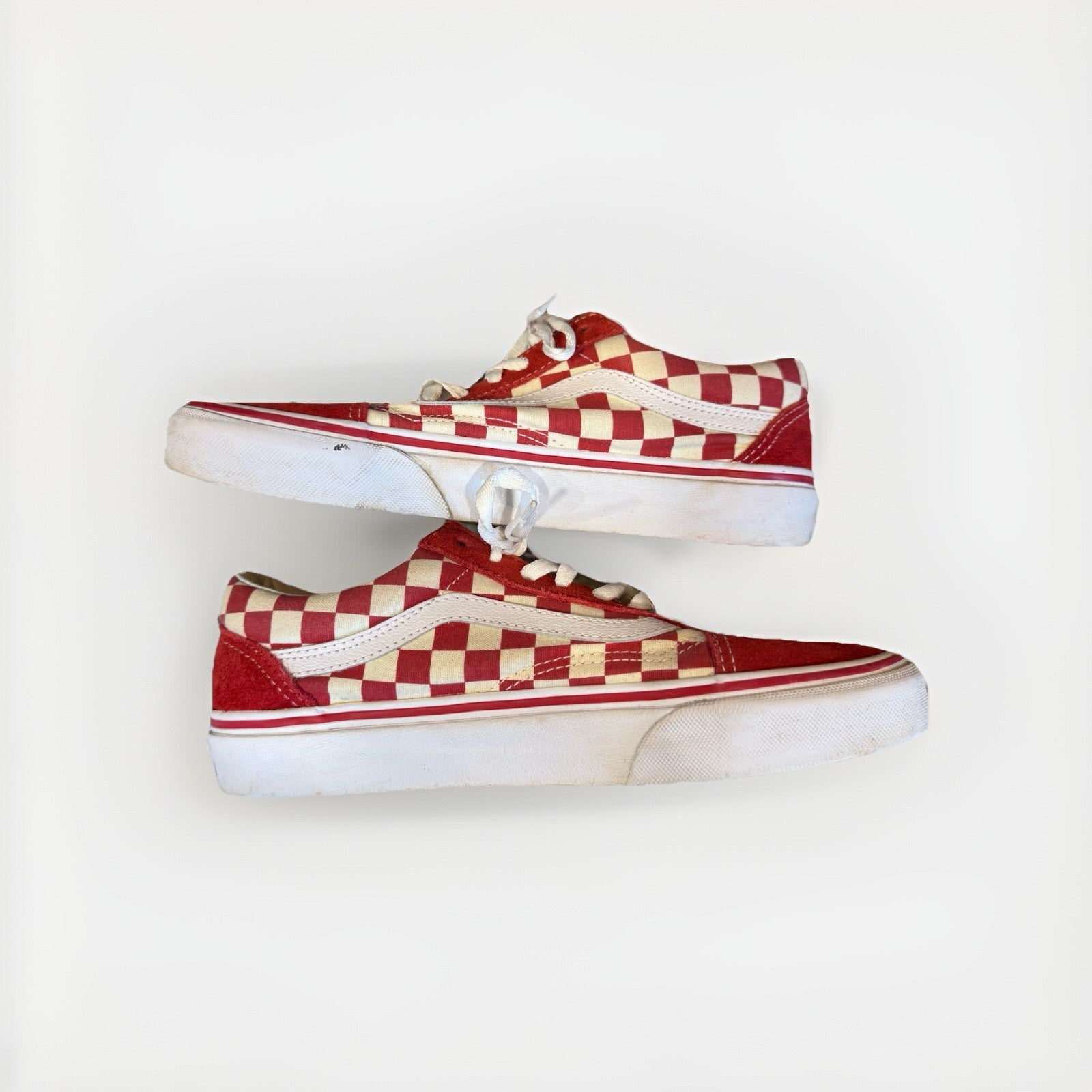 Vans Off The Wall Red And White Checkered Shoes Size Women's 7 Great Condition