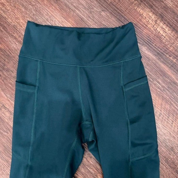 Gilly Hicks Green leggings Activewear Size SMALL