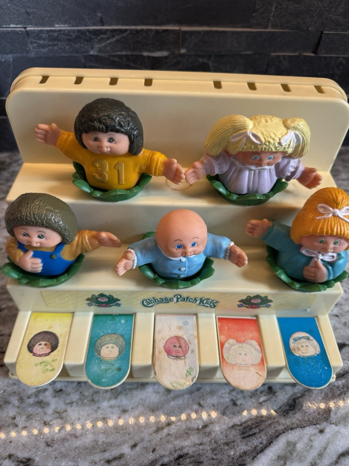 1983 CABBAGE PATCH KIDS ILLCO (Hong Kong) 10" Squeeky PIANO KEY TOY Still Works!