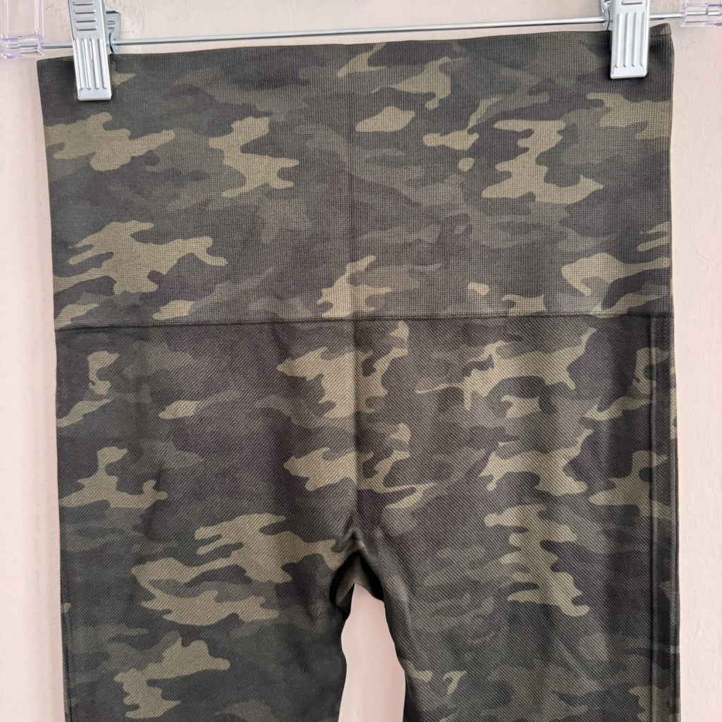 Lot of 4 Spanx Leggings Medium Faux Leather Camo Snakeskin Twill Jeggings M