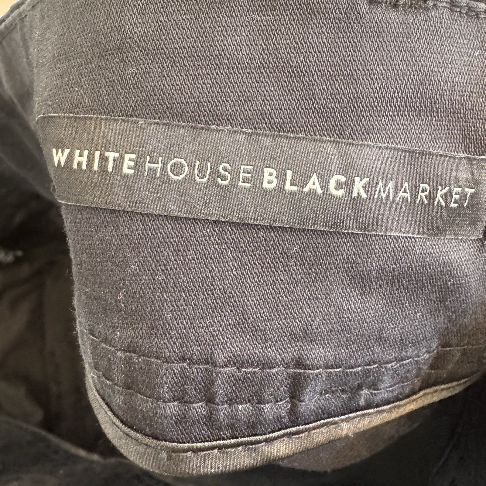 White House Black Market 4” Shorts Sz 2 Black Tailored Women’s