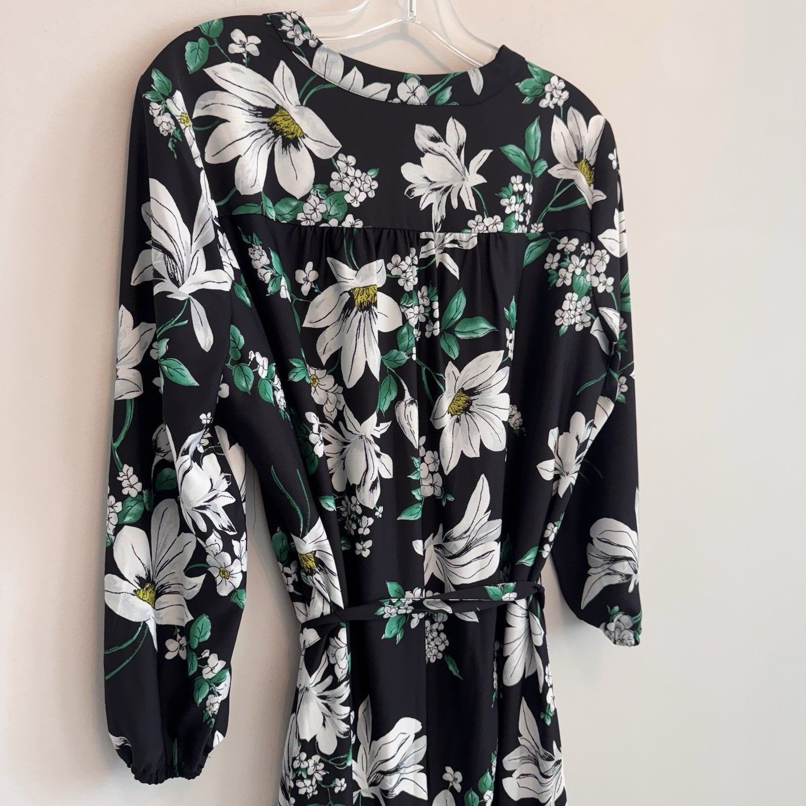 Jones New York NWT Medium Floral V-Neck Midi Dress Black Kelly Green Pockets