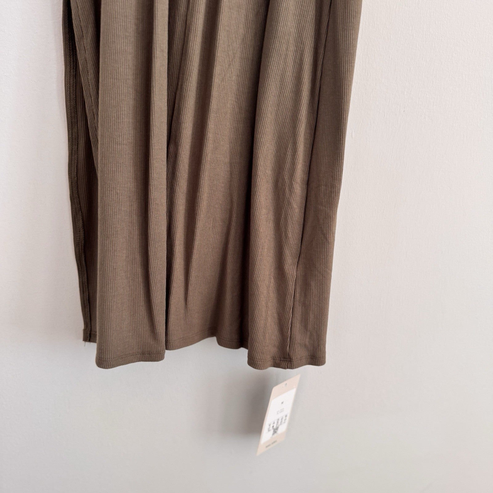 HALARA Ribbed Lace Up Back Split Hem Midi Dress Olive Brown Medium NWT