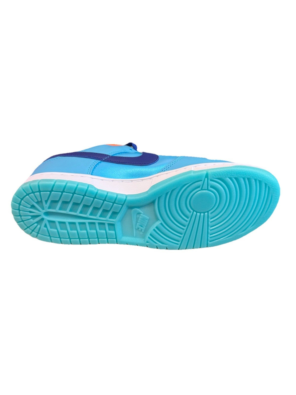 Size 11 - Nike Dunk SE Low Baltic Blue Total Orange