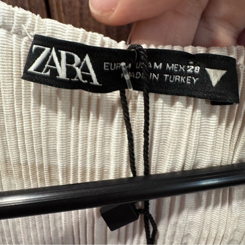 Zara Blouse Size Medium Light Gray New