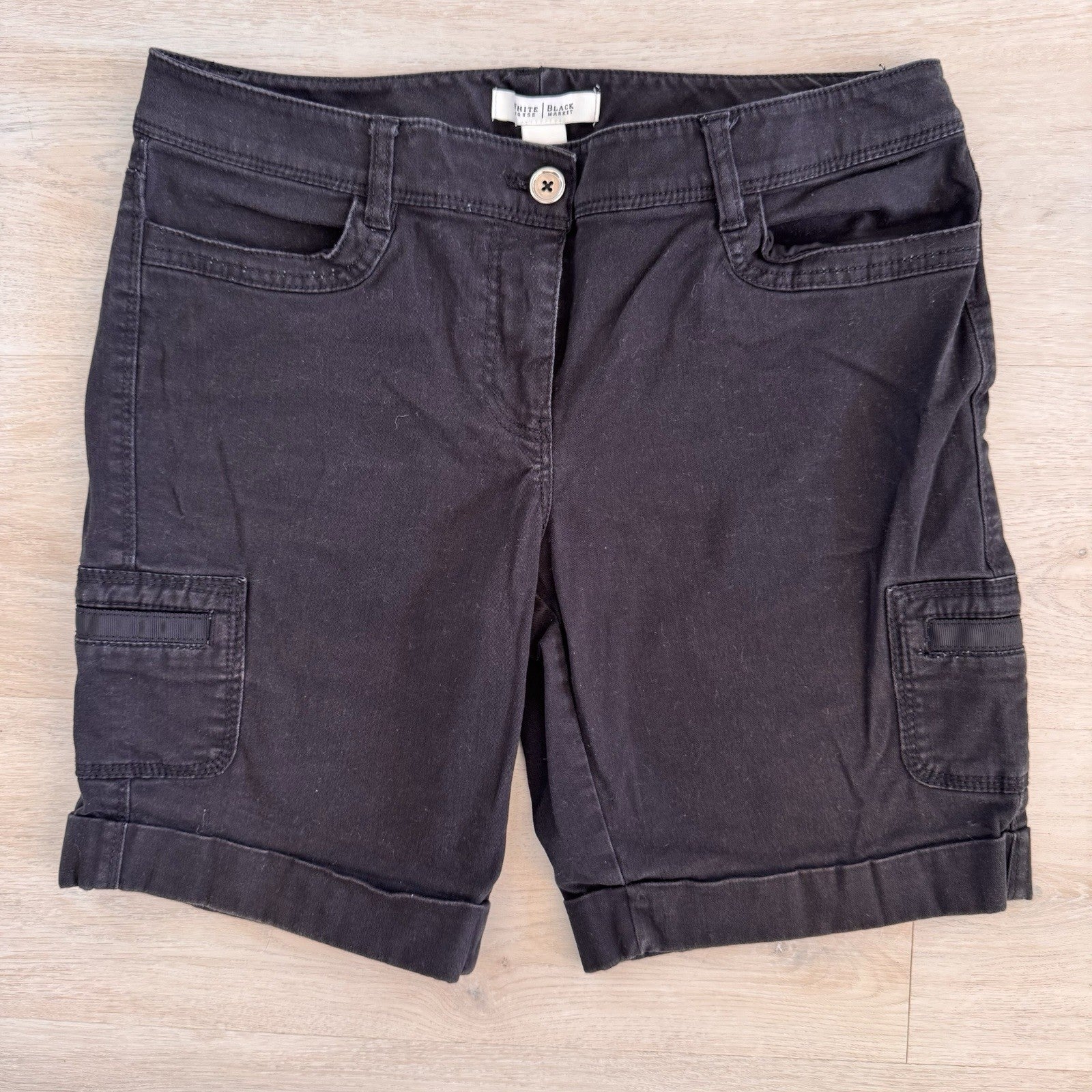 White House Black Market Cargo Shorts Womens 4 Black Stretch Cuffed