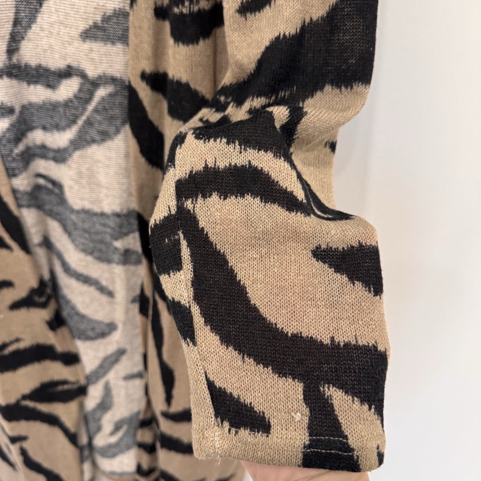 BIBI Women Large L Tiger Print Longline Cardigan Sweater Tan Black Animal Pocket