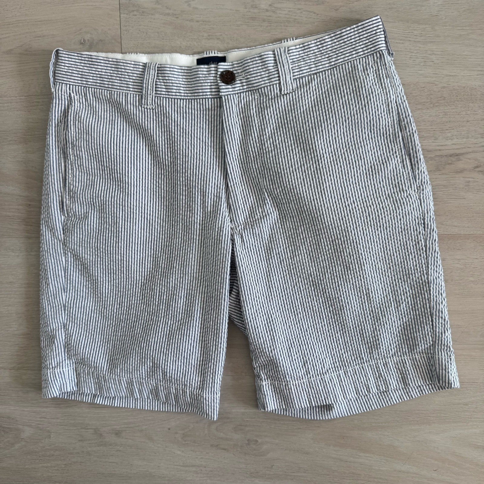 J.Crew 30W Seersucker Bermuda Shorts Blue Stripe Preppy Summer Men’s