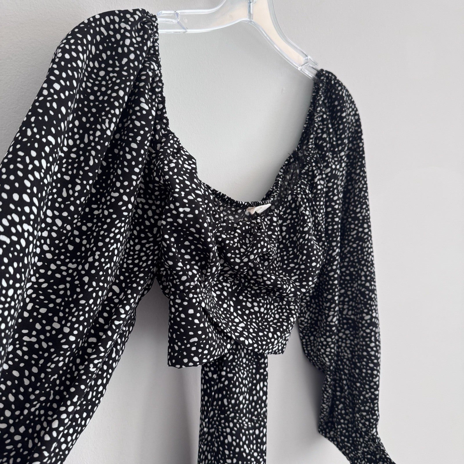 Altar’d State Black Polka Dot Tie Back Crop Top Small Puff Sleeve