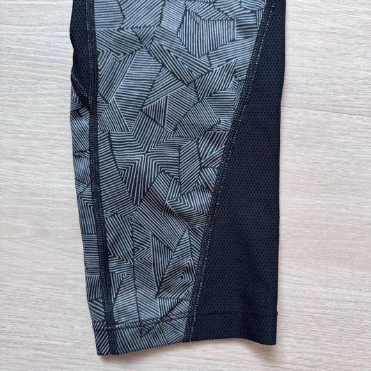 Nike Dri Fit Running Leggings Womens Small Gray Black Print Drawstring