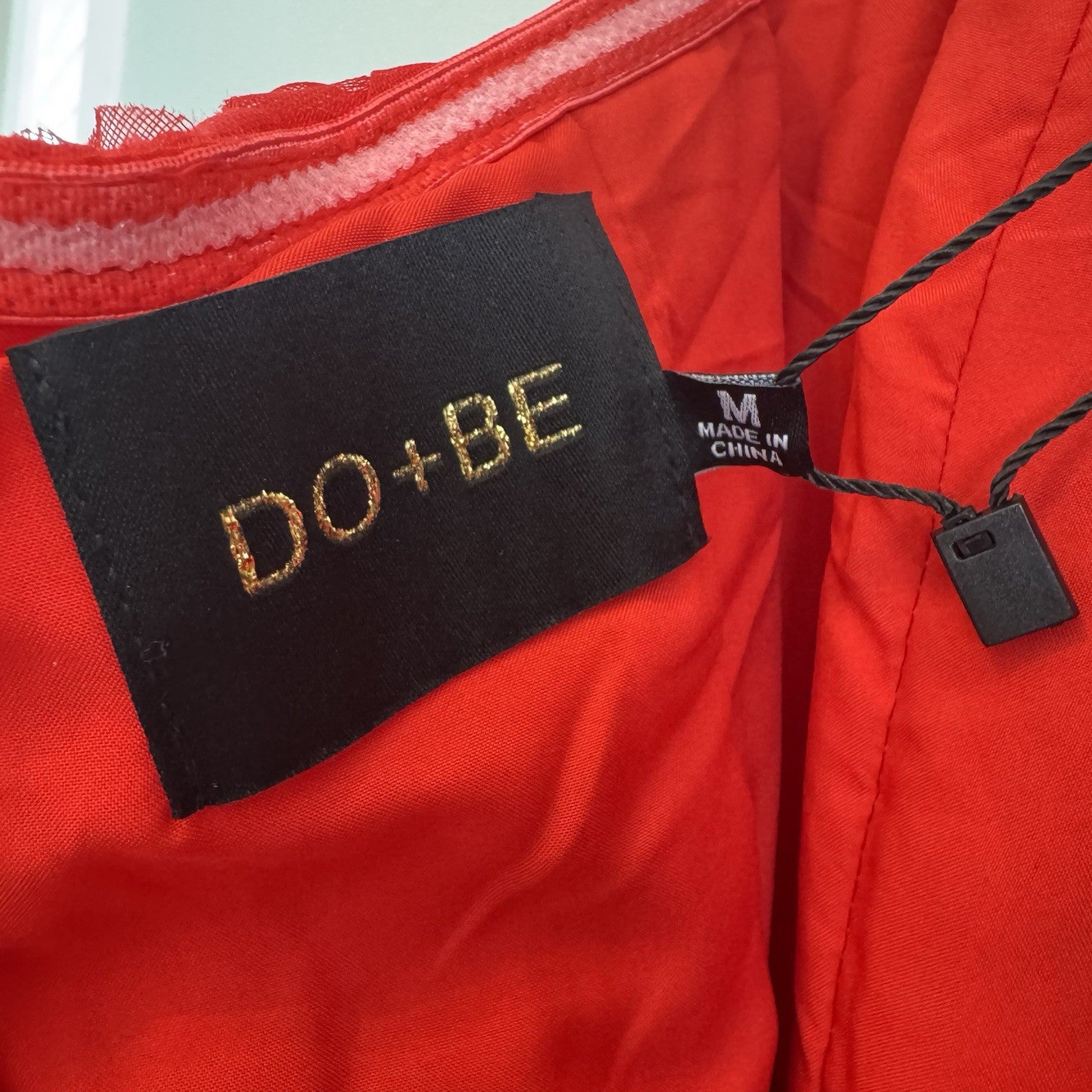 DO+BE Red 3D Rosette Floral Mini Dress Size Medium NWT Cocktail Party boutique