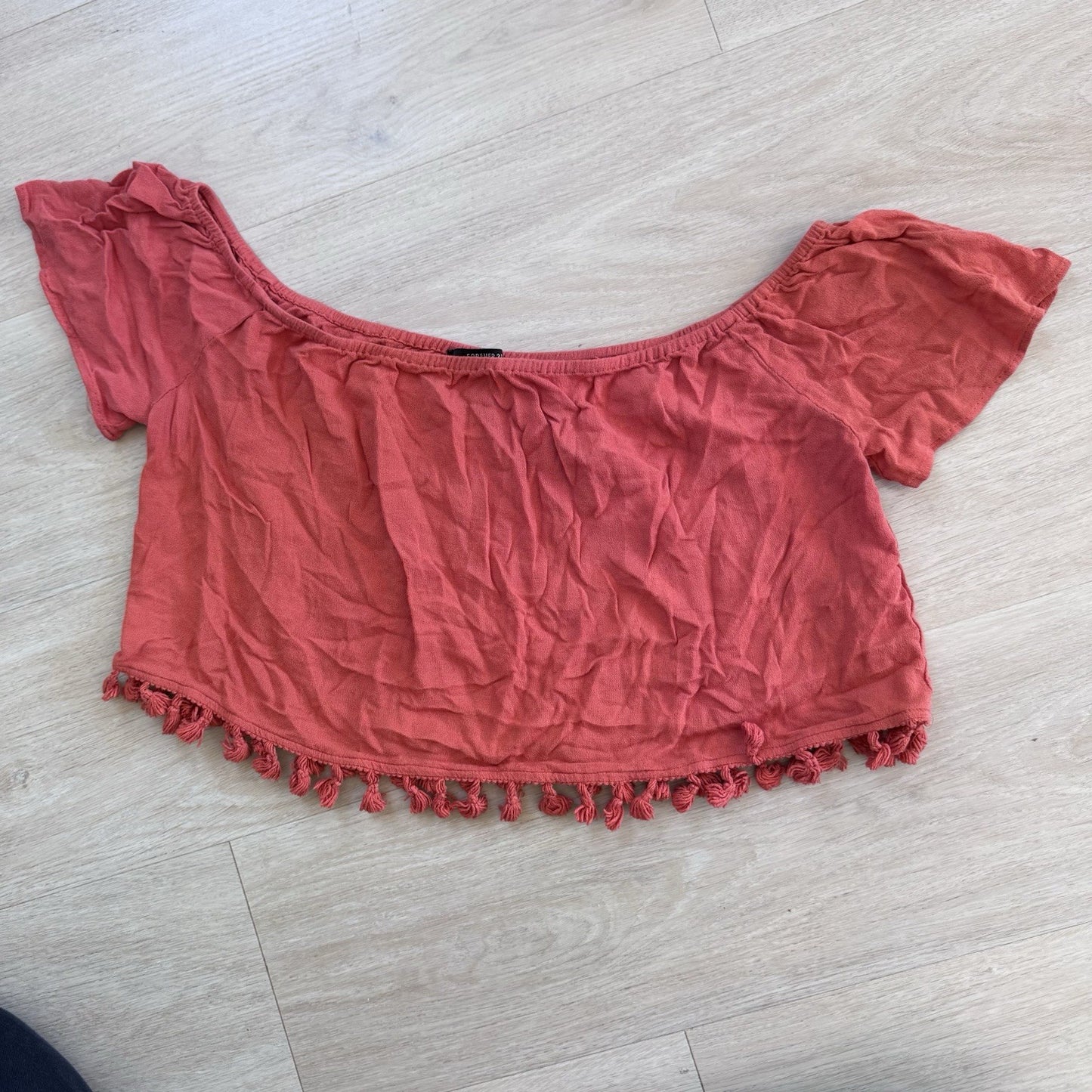 Forever 21 Off Shoulder Crop Top Red Tassel Hem Short Sleeve Women’s S