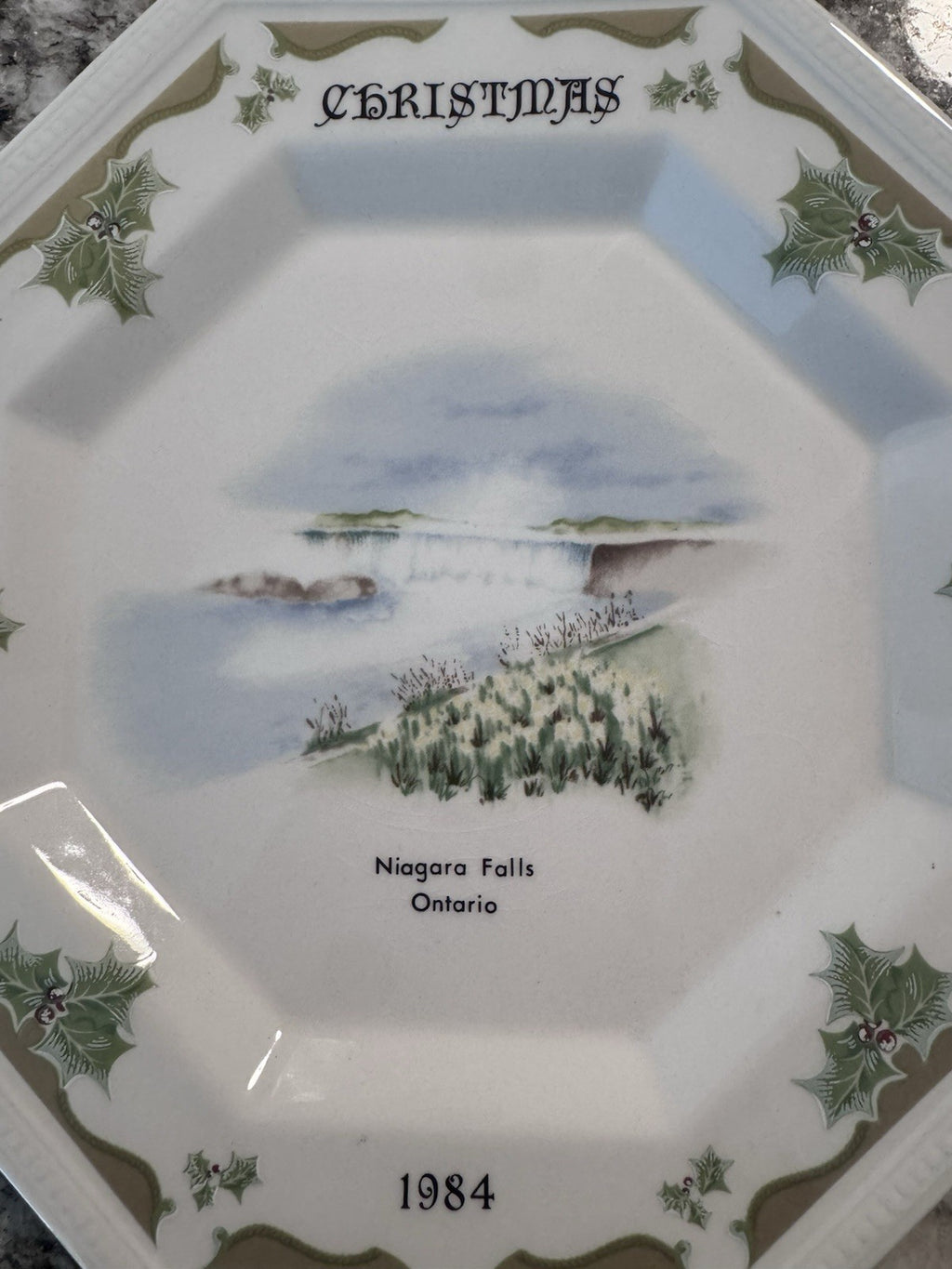 Vintage Johnson Bros. England Niagara Falls Ontario 1984 Christmas Plate