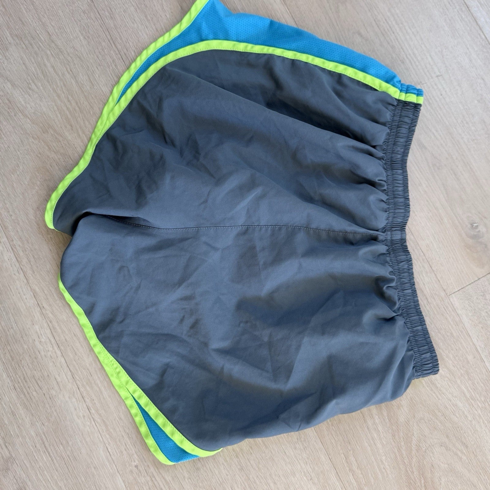 Nike Dri-Fit Women’s Running Shorts Gray Green Blue Size S Athletic