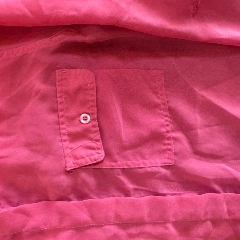 Vintage wet seal size XL Pink button-up blouse with a relaxed fit