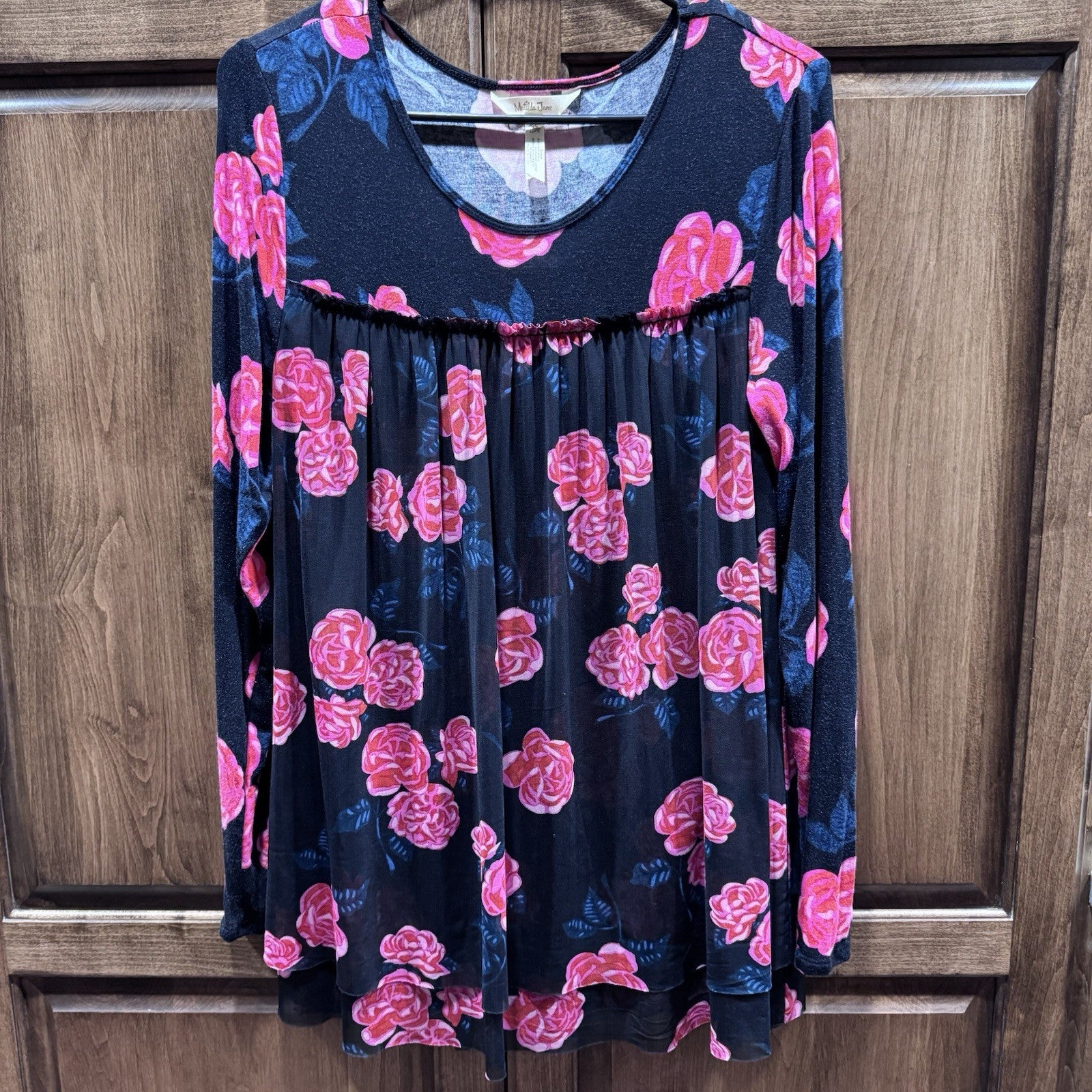 Matilda Jane Women’s XS Floral Babydoll Top Long Sleeve Black Pink Rose Print