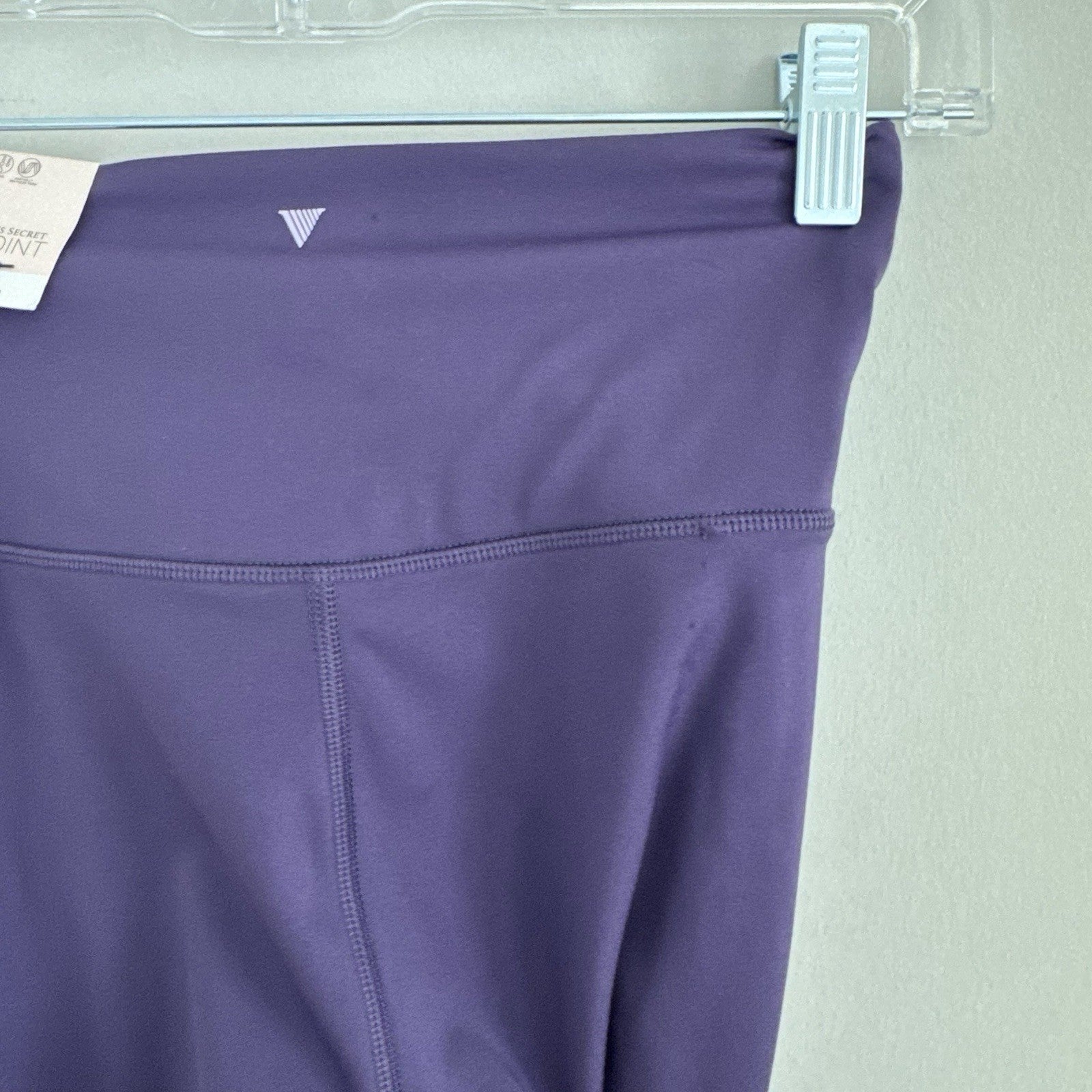 Victoria’s Secret On Point Crossover Legging 2 Purple 7/8 NWT