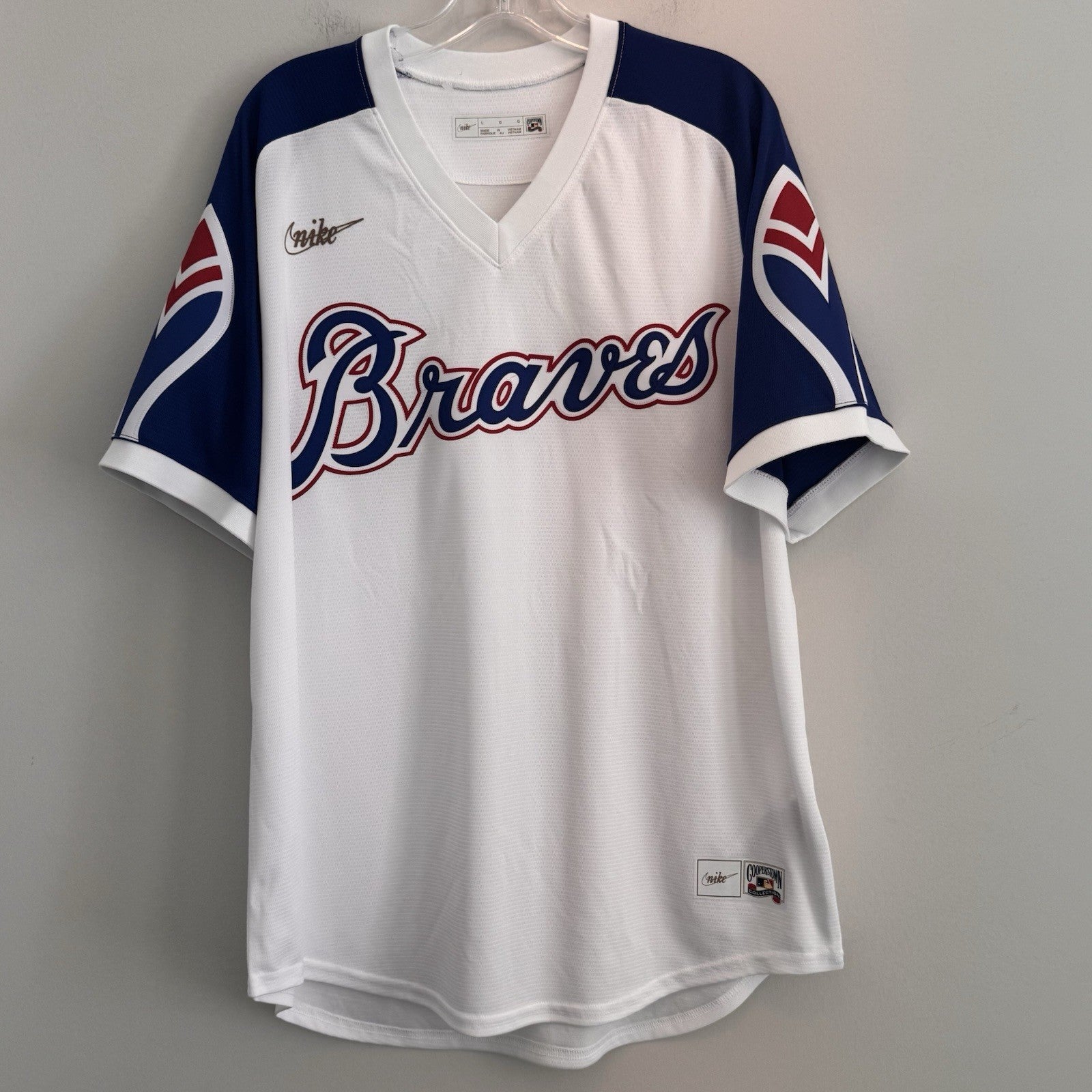 Nike Atlanta Braves Cooperstown Jersey Men’s Size: Large NWOT Blue/White