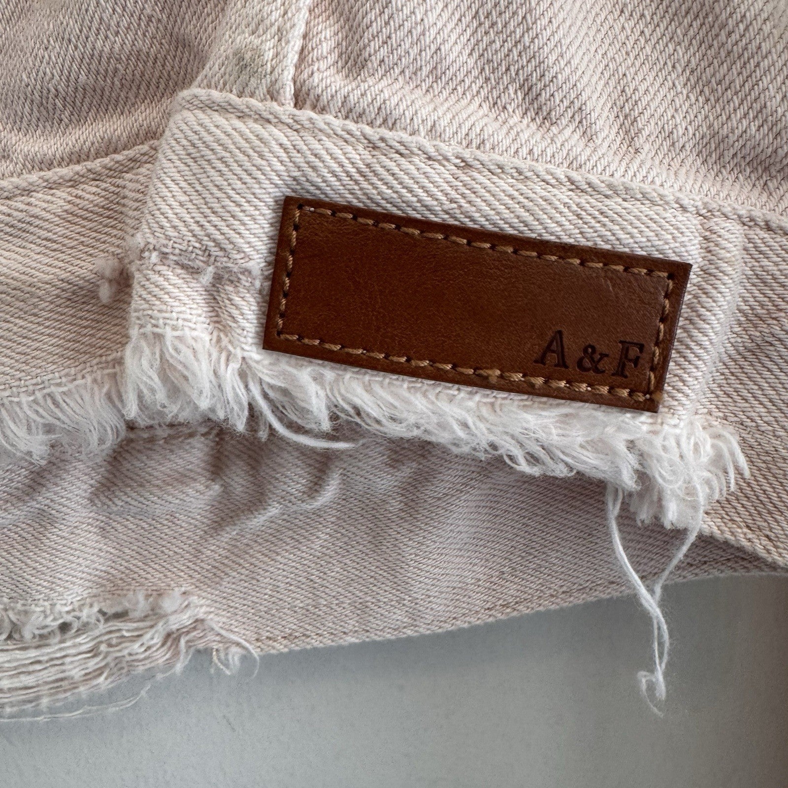 Abercrombie & Fitch Womens XS Distressed Pink Denim Jacket Raw Hem Frayed