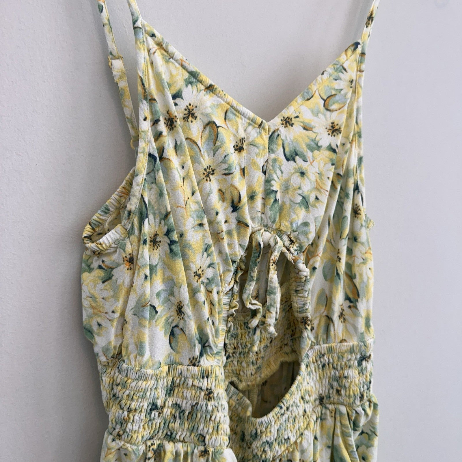 American Eagle Women’s M Petite Floral Cutout Wide Leg Jumpsuit Yellow Green