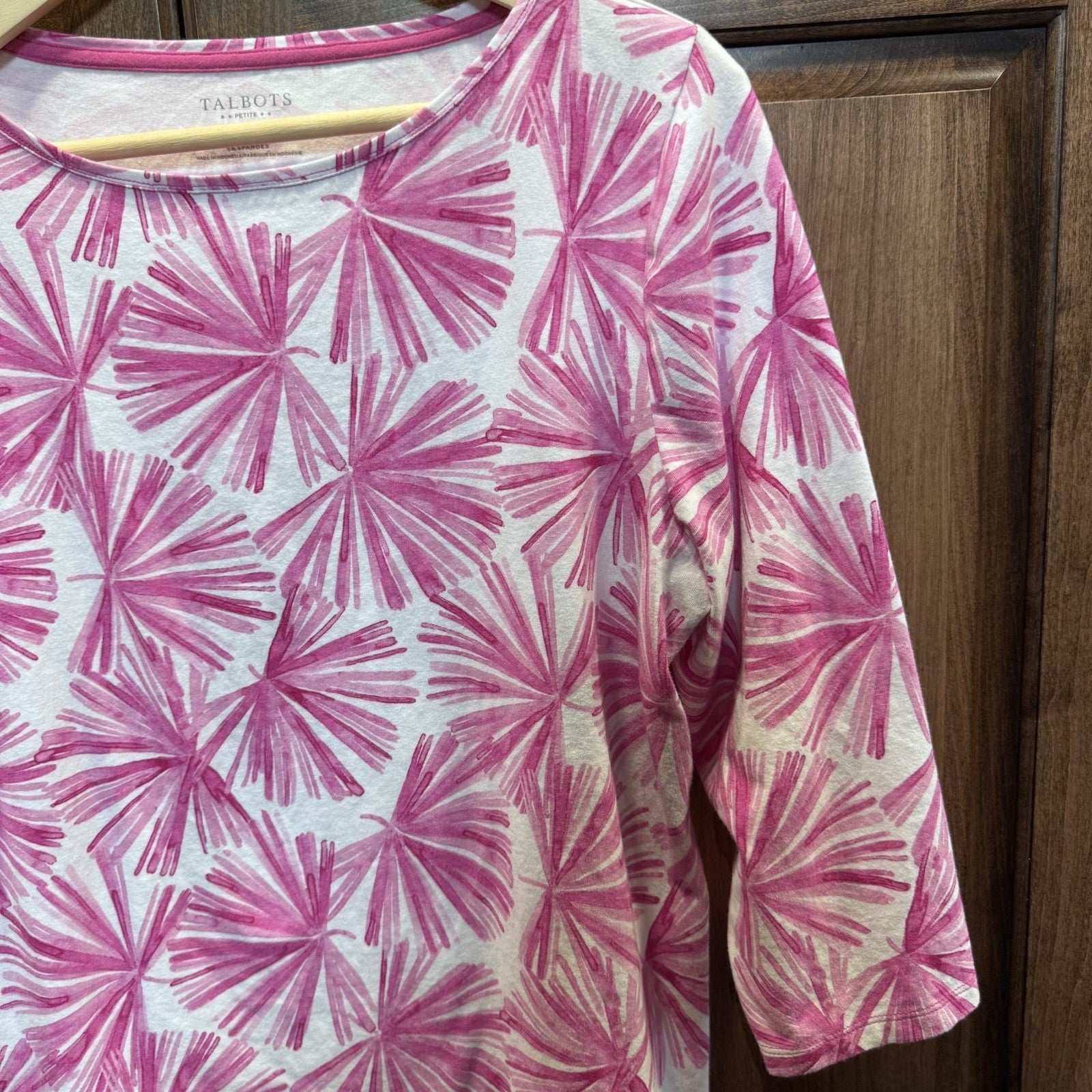 Talbots Petite XL Pink Burst Print 3/4 Sleeve Tee Shirt Cotton Spandex Blend
