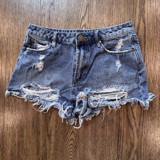 Articles of Society Distressed Jean Shorts Women’s Size 25 Raw Hem Fraye