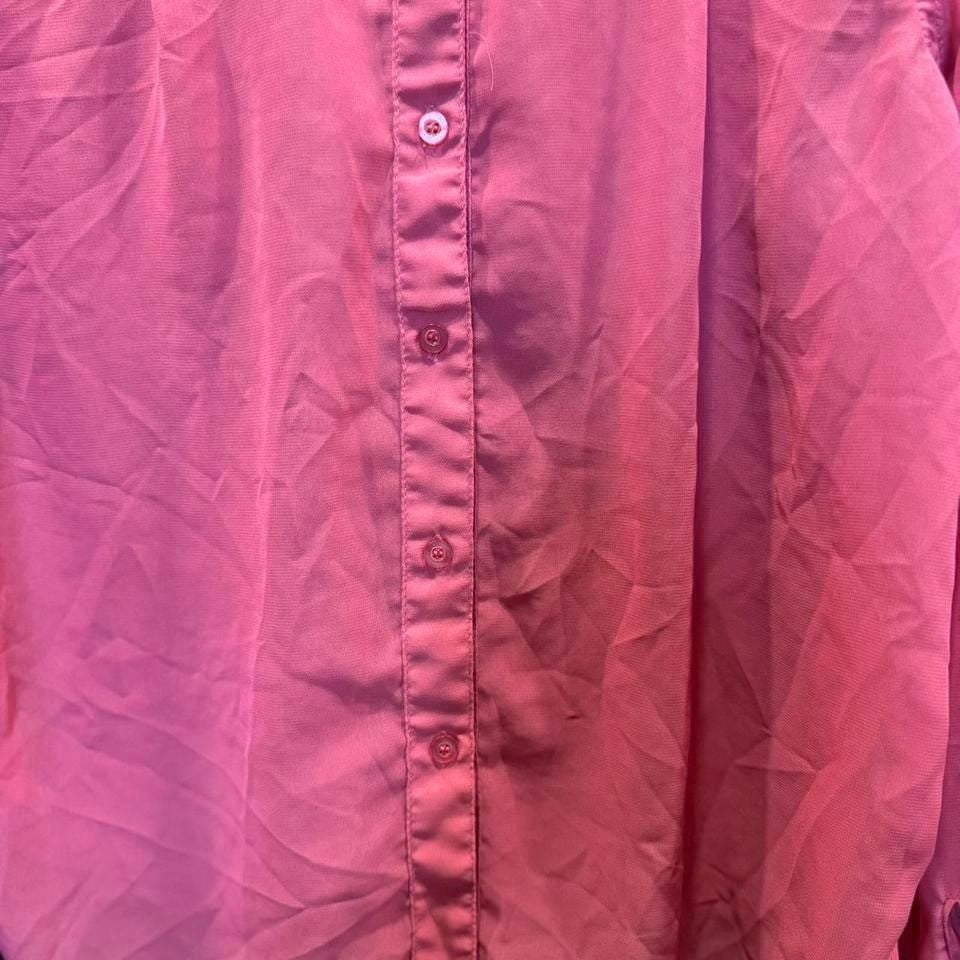 Vintage wet seal size XL Pink button-up blouse with a relaxed fit