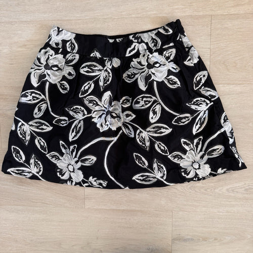 Banana Republic Black White Floral Jacquard A Line Skirt Sz 4 Women’s
