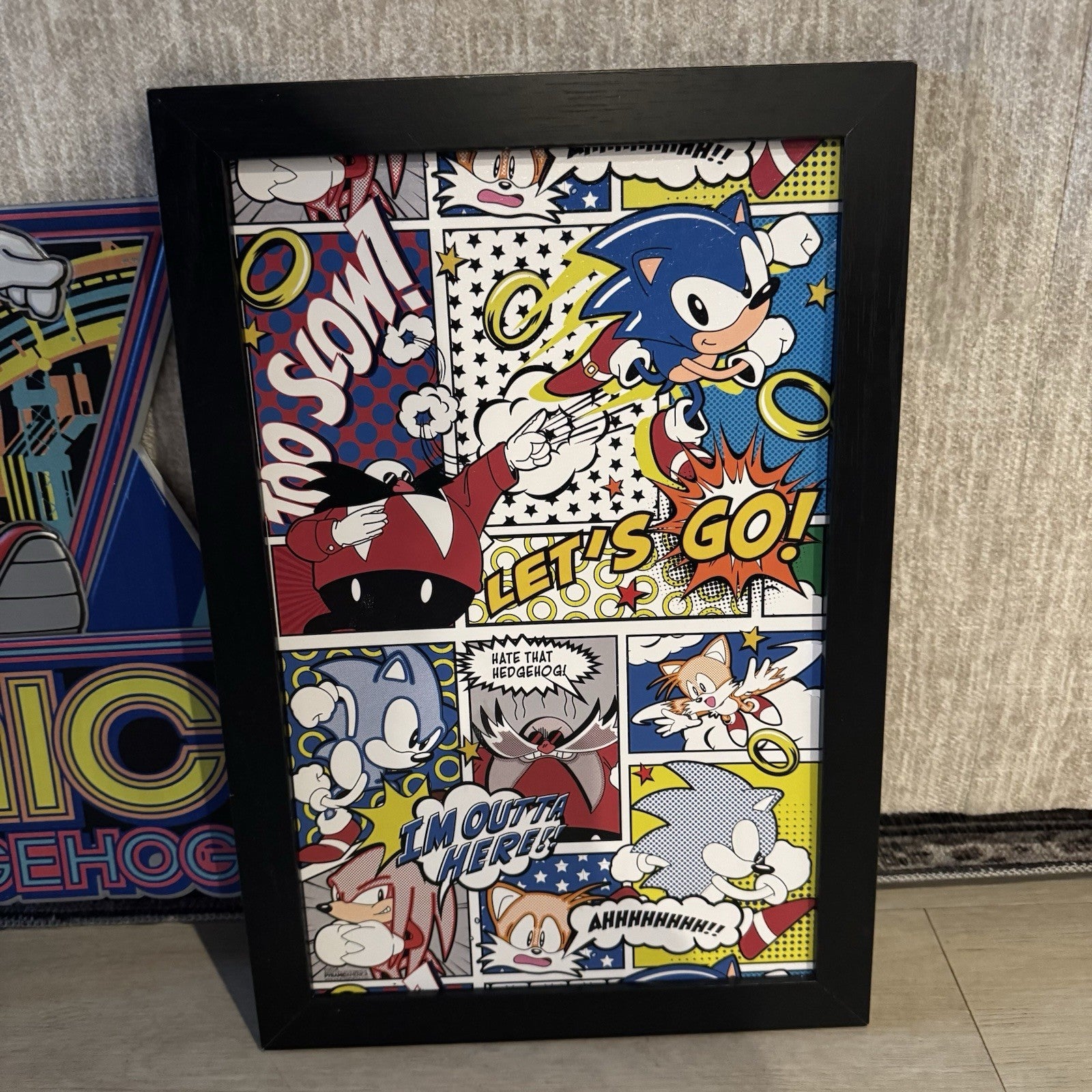 Sonic the Hedgehog Wall Art Sign & Framed Comic Print Room Decor Set