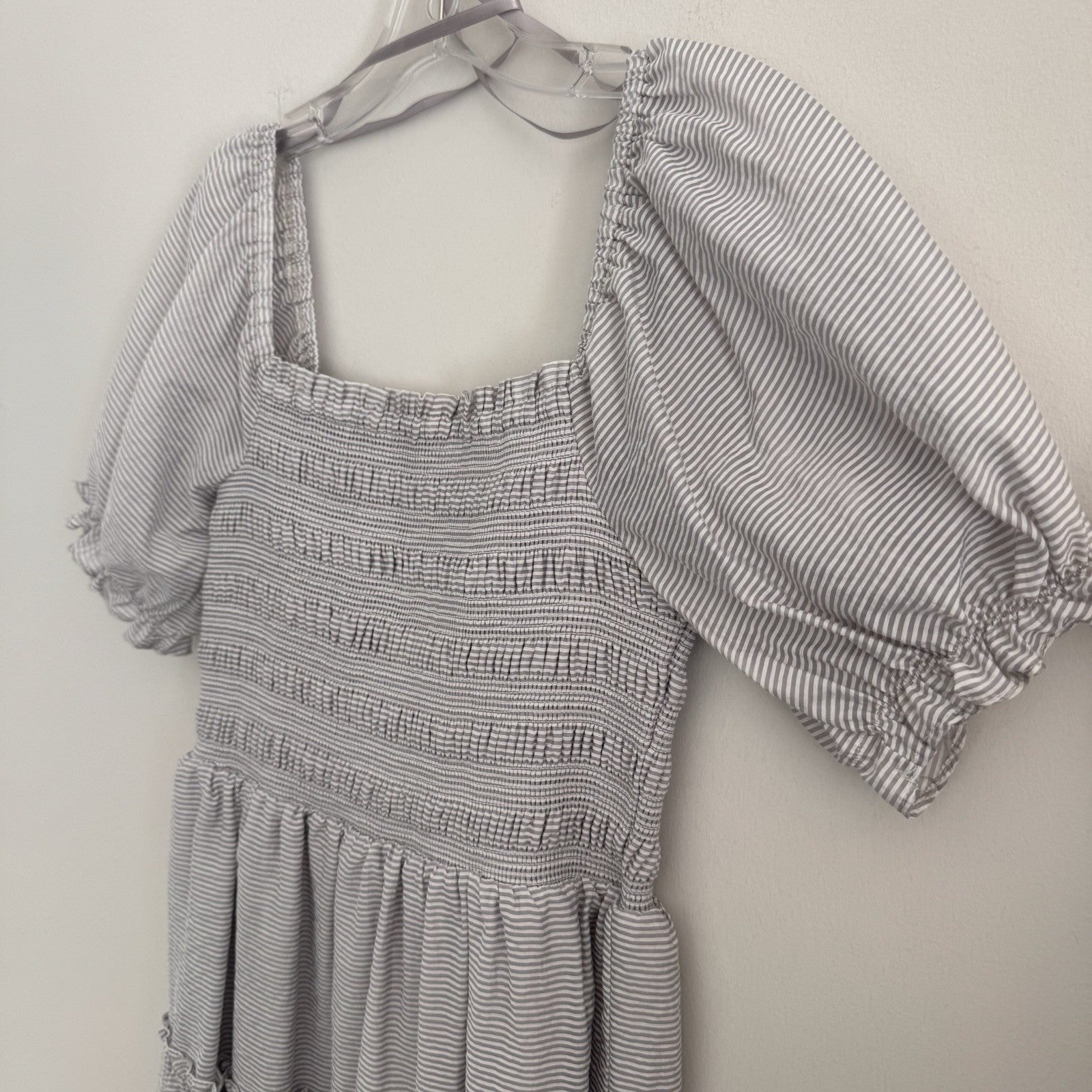 She + Sky Striped Smocked Mini Dress Women's Size M Puff Sleeve Tiered Boho
