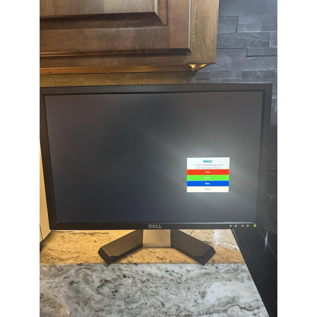 Dell E228WFP 22" Monitor w/Stand, Power Cords Great Condition