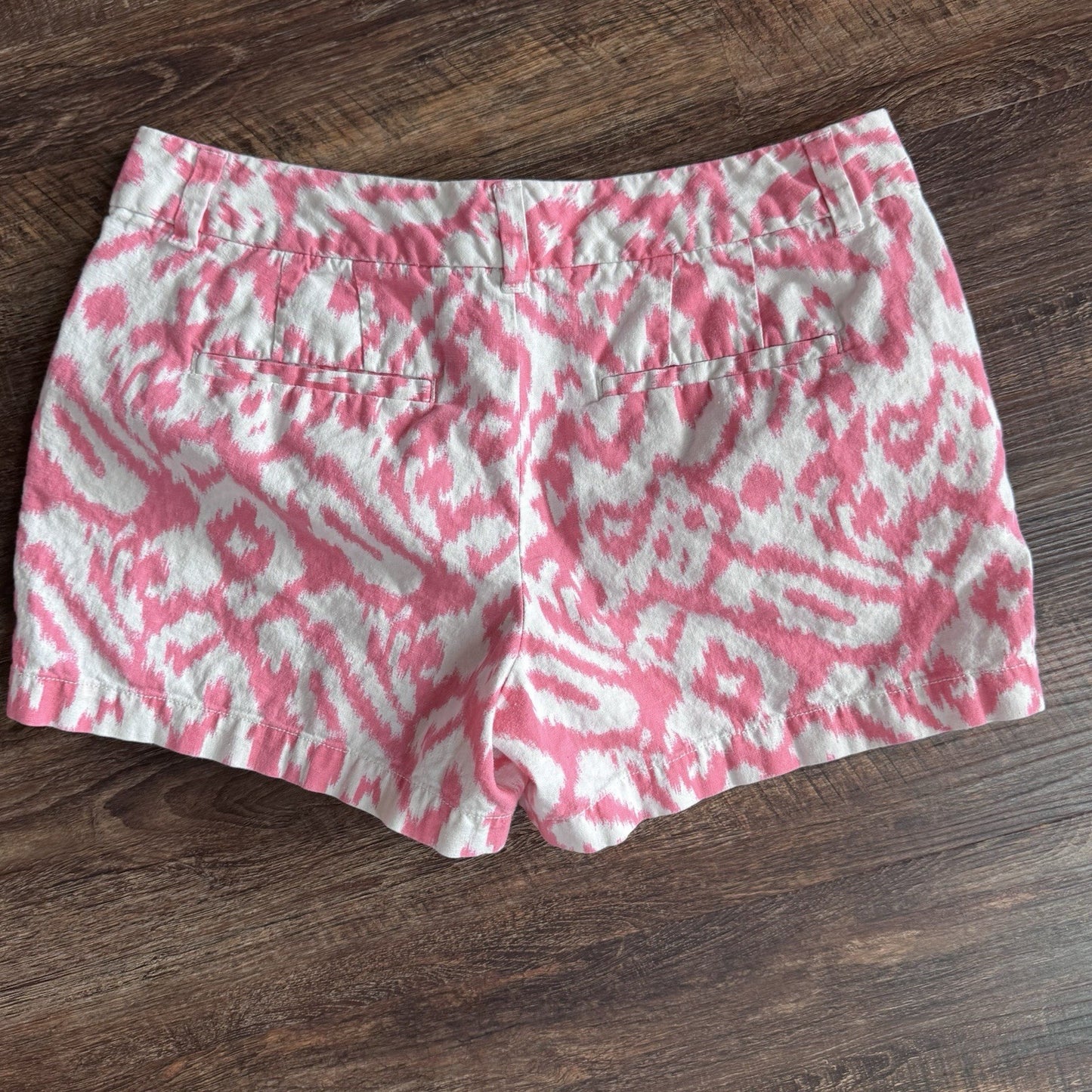Ann Taylor LOFT Pink White Ikat Print Linen Cotton Shorts Size 6 Summer 