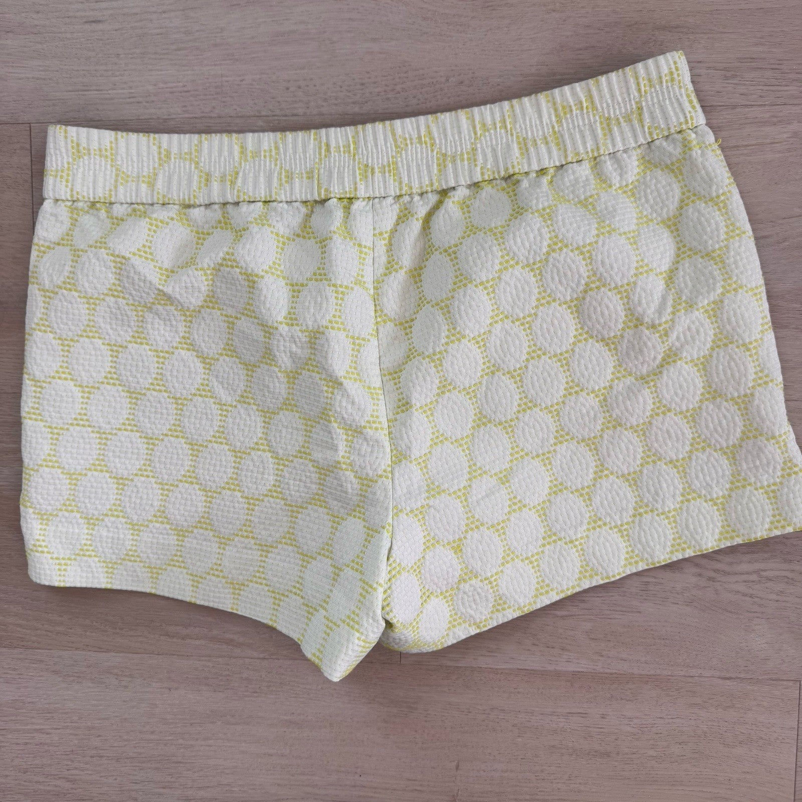 J.Crew Textured Yellow Dot Shorts Size 4 White Cream Lined